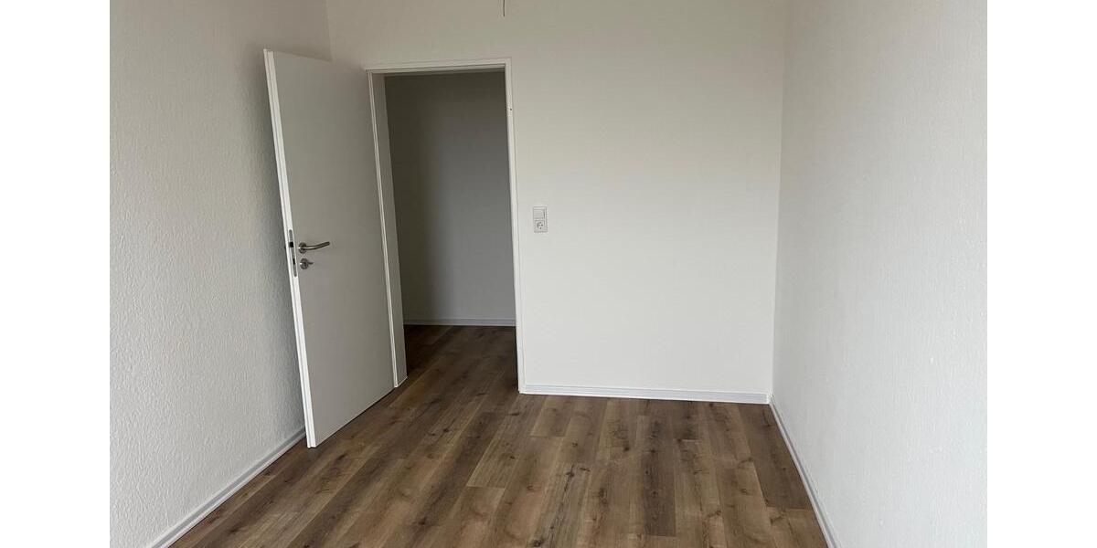 Etagenwohnung Tastrup - 3 Zimmer, 100 m&sup2;, 669&euro; | Angebot:24751747