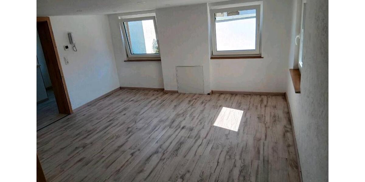Doppelhaushälfte Uttenweiler - 5 Zimmer, 120 m&sup2;, 1.200&euro; | Angebot:26396221
