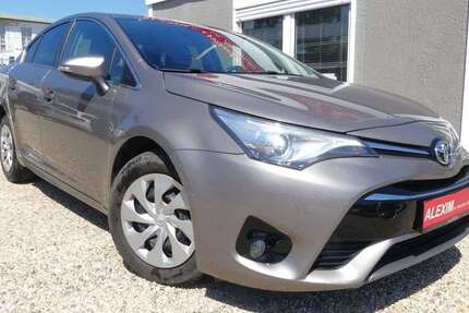 Toyota Avensis 95.091 km 12.700 € Leipzig 04179