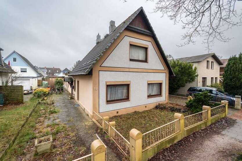 Grundstück zu verkaufen in Elmshorn 290.000 € 707 m²