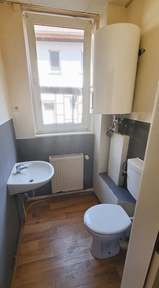 4-R. EG-Whg.-105m² - mit Küchenzeile-ab sofort in Bad Salzungen