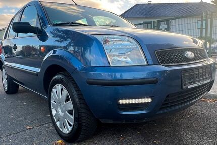 Ford Fusion 135.000 km 1.999 € Berlin 12349