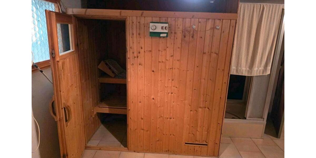 Reihenhaus Hohenroth - 9 Zimmer, 181 m&sup2;, 325.000&euro; | Angebot:26780713
