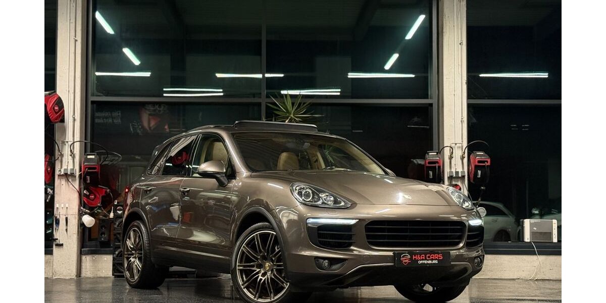 Porsche Cayenne 236.000 km 19.490 &euro; Offenburg 77652