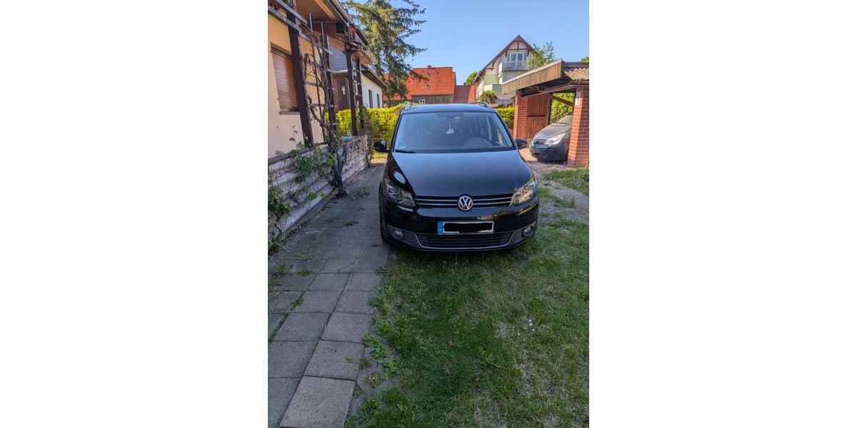 VW Touran 178.500 km 11.300 &euro; Wernigerode 38855