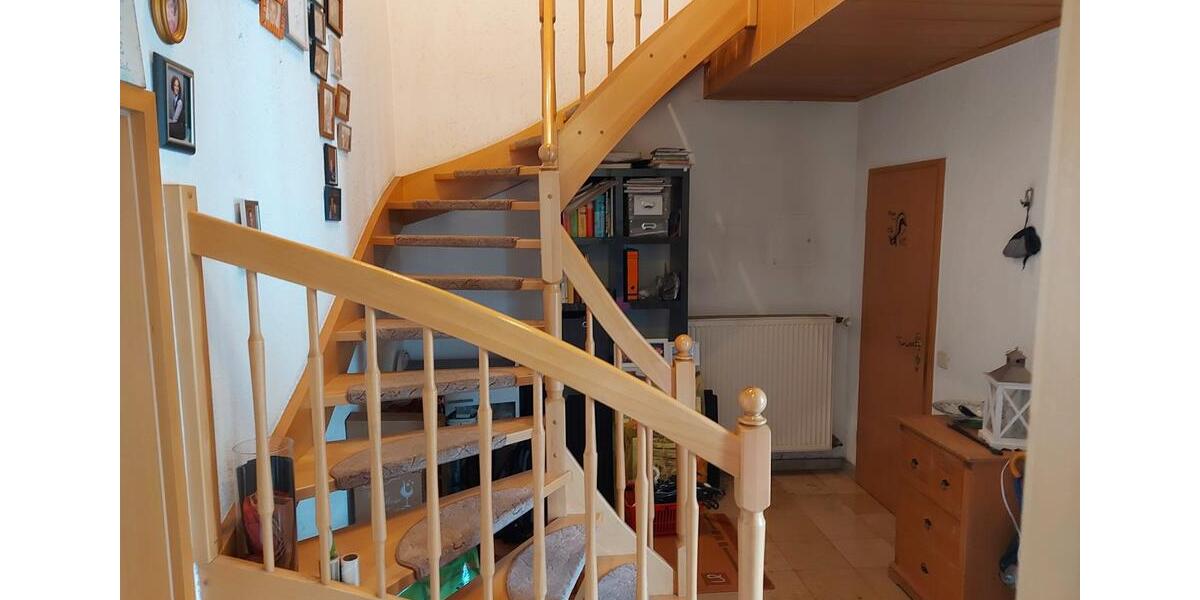 Etagenwohnung Andernach - 5 Zimmer, 124 m&sup2;, 325.000&euro; | Angebot:26164175