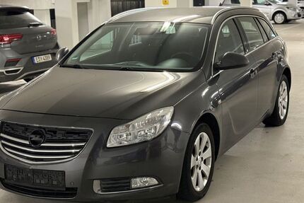 Opel Insignia 236.000 km 3.990 € Essen 45326
