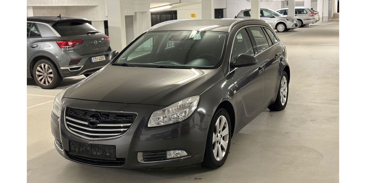 Opel Insignia 236.000 km 3.990 € Essen 45326