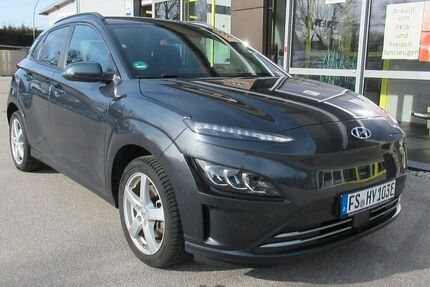Hyundai KONA 48.000 km 25.490 € Freising / Achering 85354
