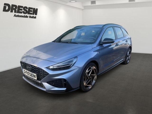 Hyundai i30 13.876 km 25.490 &euro; Neuss 41464