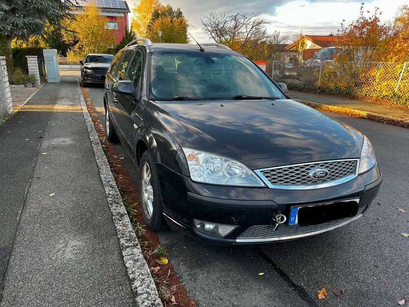 Ford Mondeo 147.505 km 1.800 € Roßtal 90574