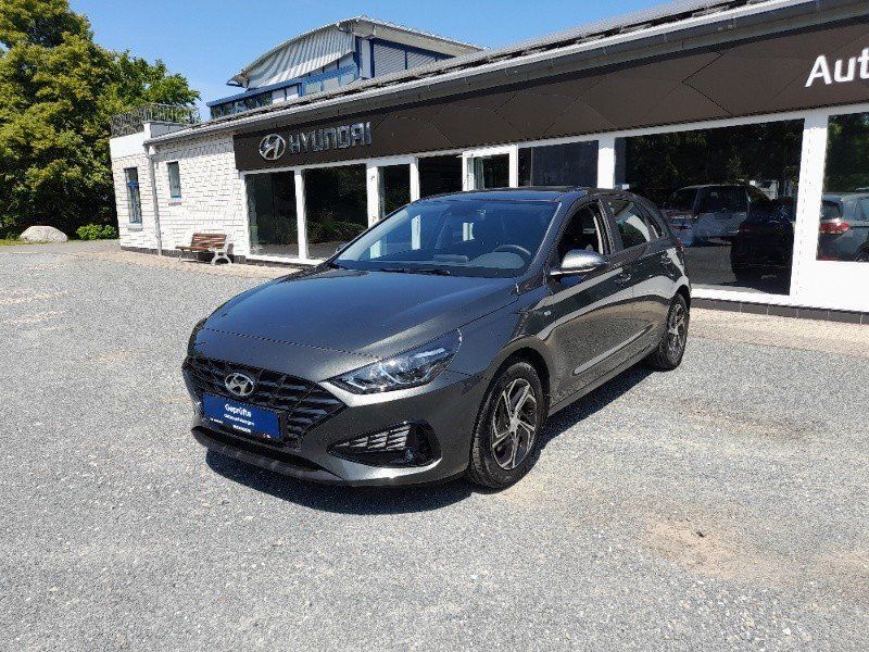 i30