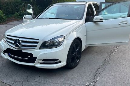 Mercedes-Benz C 250 185.000 km 10.490 &euro; Bottrop 46236