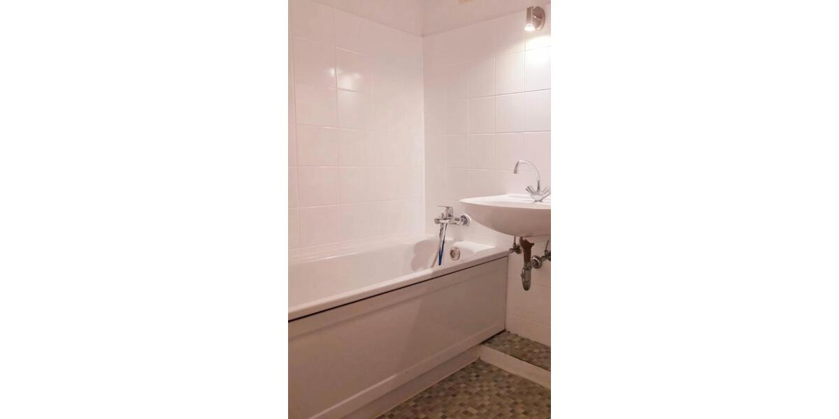 Etagenwohnung Ludwigshafen am Rhein Rheingönheim - 2 Zimmer, 60 m&sup2;, 164.000&euro; | Angebot:26429556