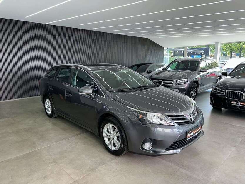 Avensis
