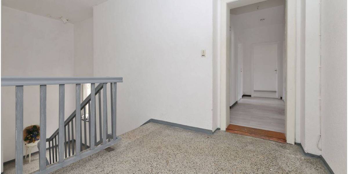 Etagenwohnung Wilhelmshaven Innenstadt - 3 Zimmer, 59 m&sup2;, 370&euro; | Angebot:26834378