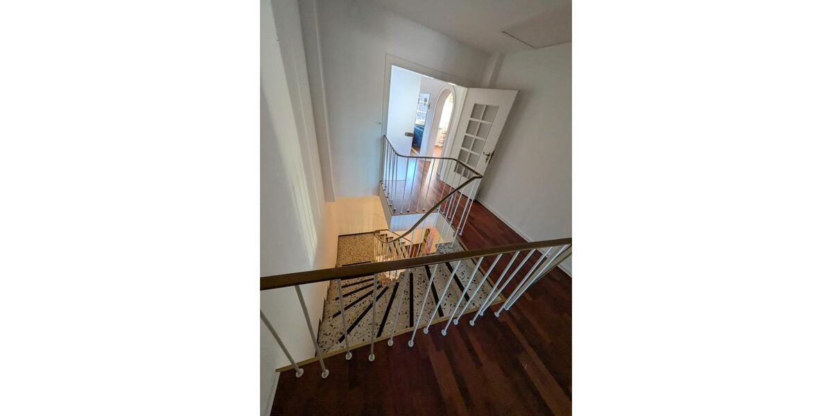 Reihenhaus Ratzeburg - 10 Zimmer, 582 m&sup2;, 3.500&euro; | Angebot:24551388