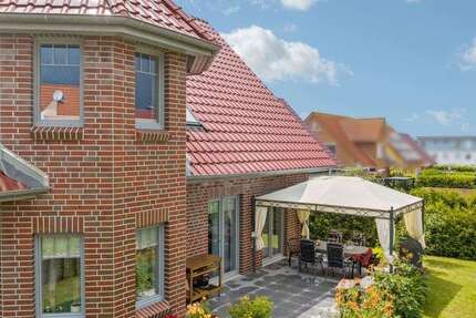 Haus zum Kaufen in Ratzeburg 725.000 € 197 m² 5 zimmer