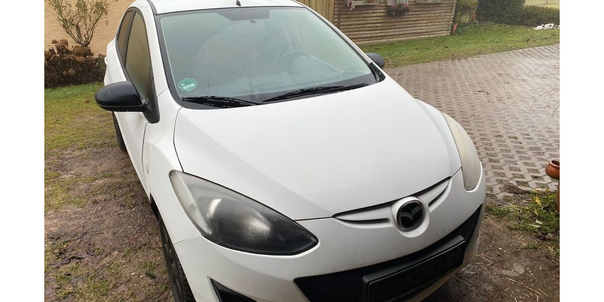 Mazda 2 112.669 km 4.900 &euro; Thanstein 92554