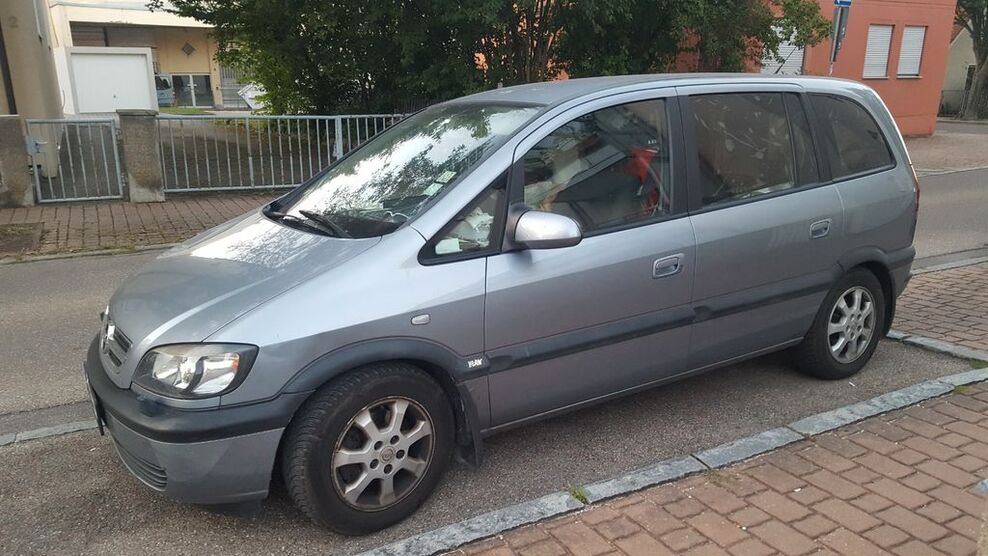 Opel Zafira 328.000 km 999 € Oberndorf 86698