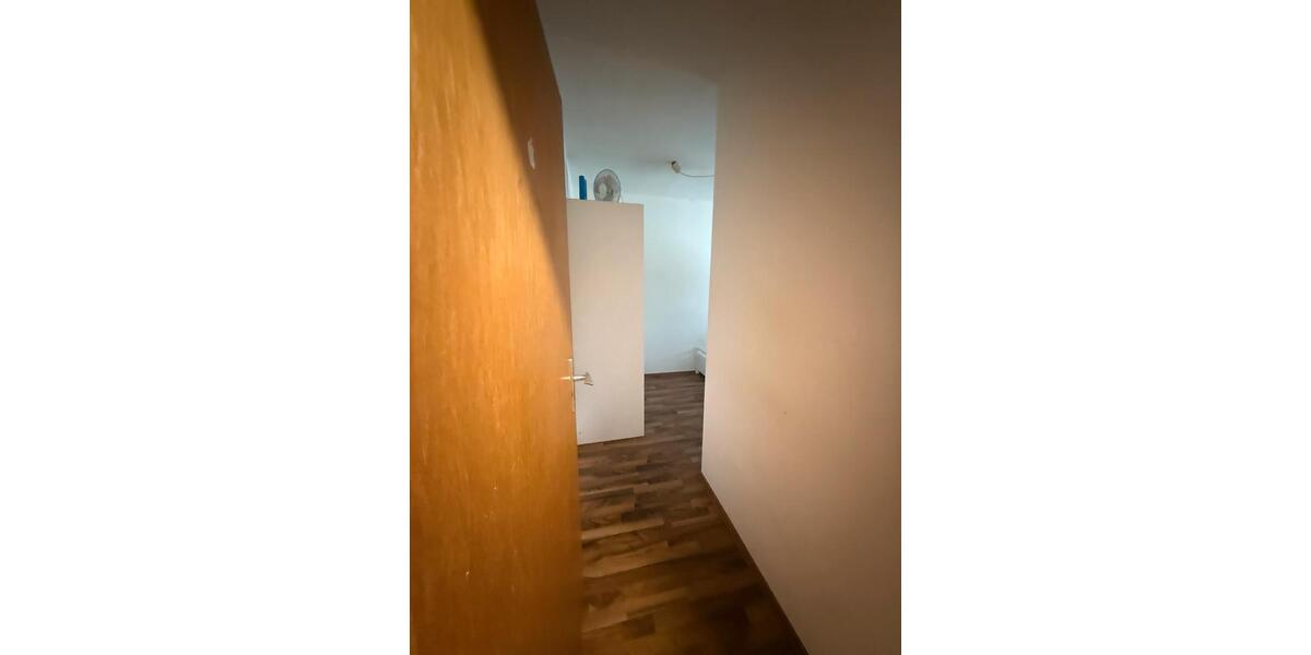 Reihenhaus Frankfurt am Main Rödelheim - 6 Zimmer, 180 m&sup2;, 3.800&euro; | Angebot:25335169