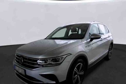 VW Tiguan 86.000 km 27.890 € Goslar 38640