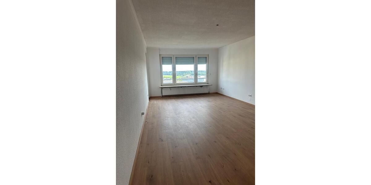 Etagenwohnung Bensheim - 3 Zimmer, 95 m&sup2;, 1.100&euro; | Angebot:26317159