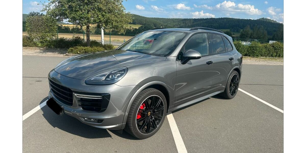 Porsche Cayenne 69.450 km 51.990 &euro; Kahla 07768