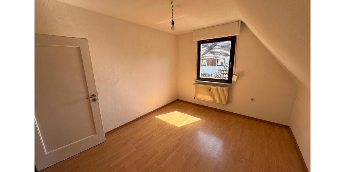 Einfamilienhaus Rheinstetten - 11 Zimmer, 226 m&sup2;, 445.000&euro; | Angebot:27121590