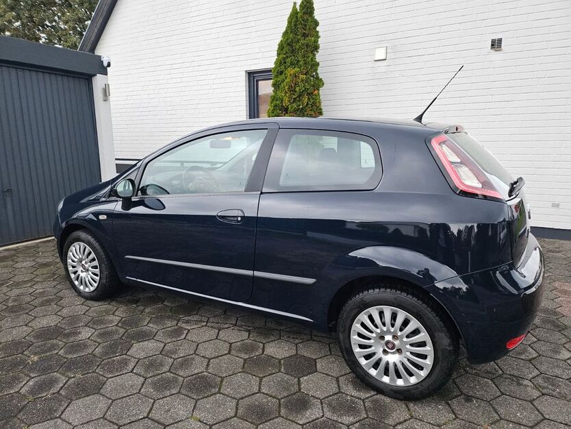 Fiat Punto Evo 183.200 km 2.799 € Steinhagen 33803