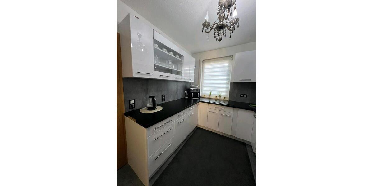 Reihenhaus Gera Bieblach-Ost - 7 Zimmer, 140 m&sup2;, 1.200&euro; | Angebot:26384578