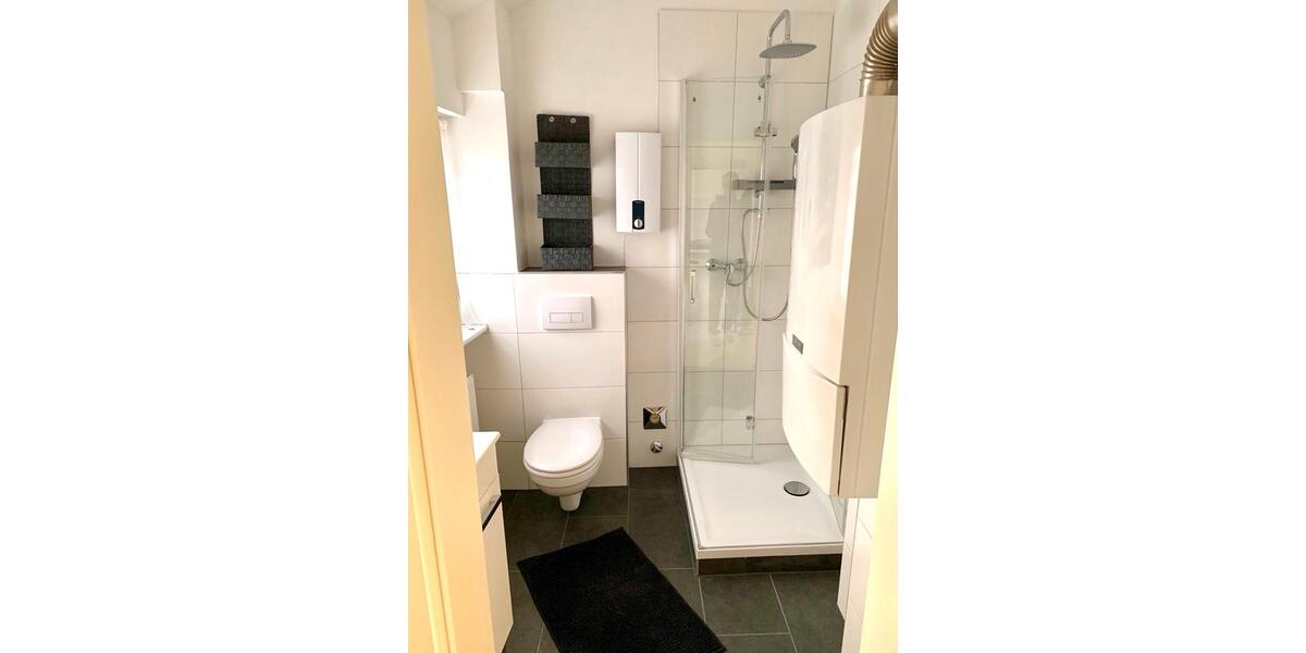 Dachgeschoßwohnung Trier - 2.5 Zimmer, 45 m&sup2;, 1.200&euro; | Angebot:26418827
