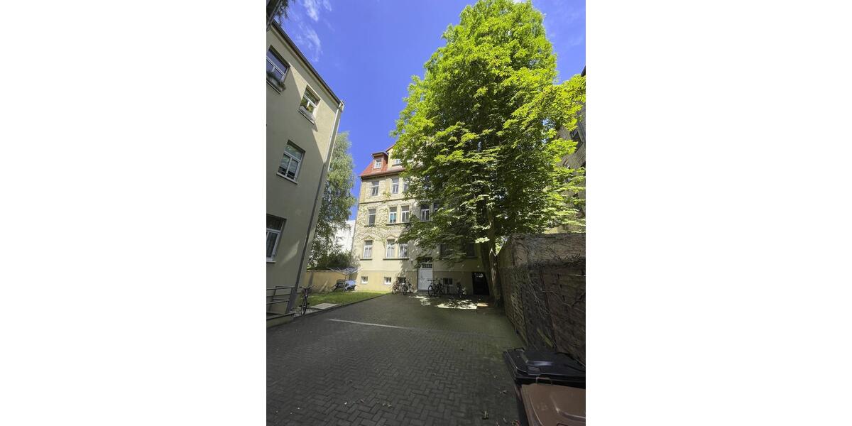 Dachgeschoßwohnung Halle (Saale) Damaschkestraße - 3 Zimmer, 61 m&sup2;, 520&euro; | Angebot:26386078
