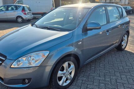 Kia ceed / Ceed 100.000 km 3.450 &euro; Lingen 49808