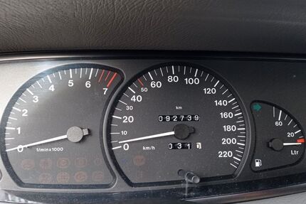 Opel Omega 93.000 km 2.200 € Schonach 78136