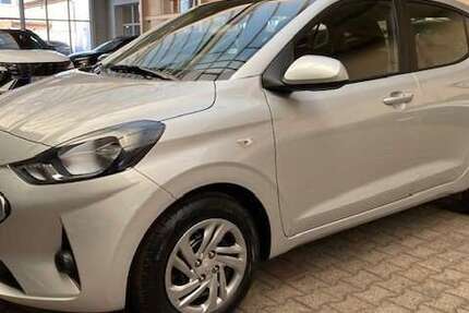 Hyundai i10 2.422 km 12.490 &euro; Alsfeld 36304