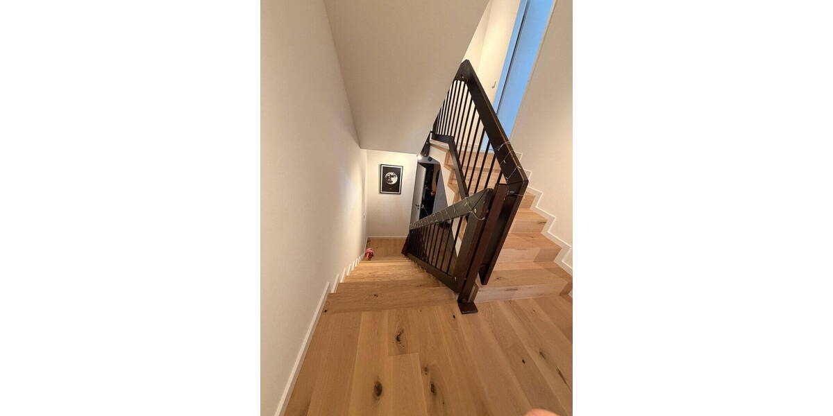 Reihenmittelhaus München Bogenhausen - 7 Zimmer, 129 m&sup2;, 1.499.999&euro; | Angebot:26417648