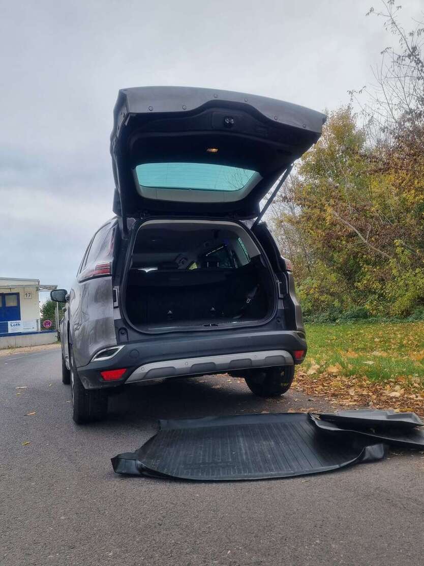 Renault Espace 130.000 km 11.900 € Êrfurt 99091