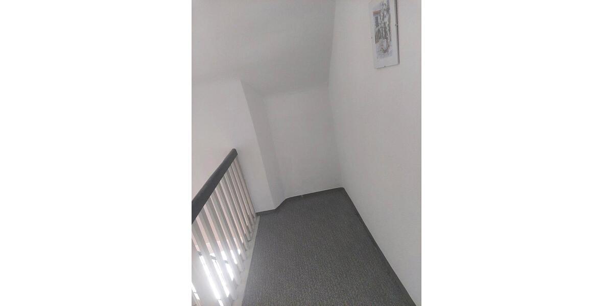 Dachgeschoßwohnung Wunsiedel - 2 Zimmer, 55 m&sup2;, 250&euro; | Angebot:26424228