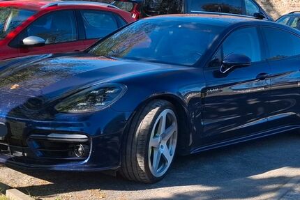 Porsche Panamera 106.000 km 92.950 &euro; Eschershausen 37632