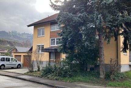 Haus Vogtsburg im Kaiserstuhl - 15 Zimmer, 380 m&sup2;, 879.000&euro; | Angebot:27034628