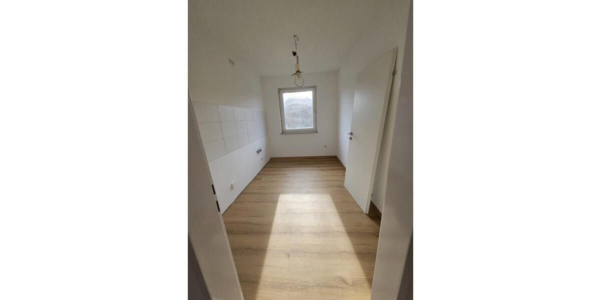 Etagenwohnung Emden - 2 Zimmer, 52 m&sup2;, 485&euro; | Angebot:25232793