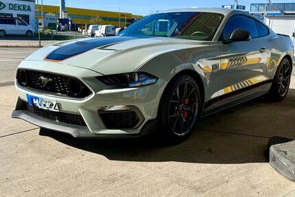 Ford Mustang 18.000 km 52.800 &euro; Unna 59425