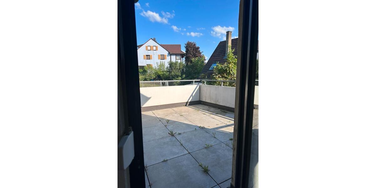Etagenwohnung Remseck am Neckar - 5 Zimmer, 96 m&sup2;, 1.400&euro; | Angebot:26228292