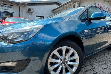 Opel Astra 174.000 km 4.749 &euro; Gummersbach (Zwischen Toom Markt und ATU) 51645