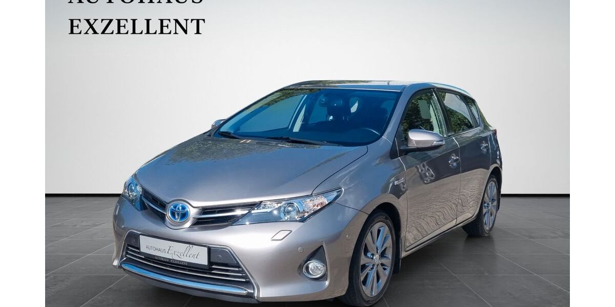 Toyota Auris 129.485 km 10.850 &euro; Troisdorf (Köln/Bonn) 53842