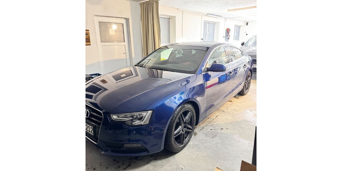 Audi A5 87.000 km 14.399 &euro; Schwindegg 84419