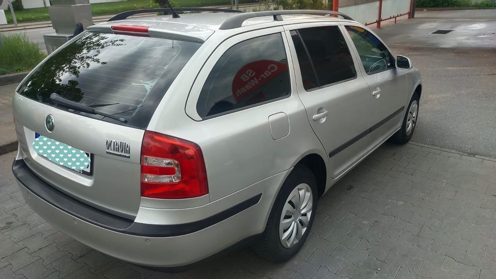 Skoda Octavia 204.100 km 1.350 &euro; Sindelfingen 71065