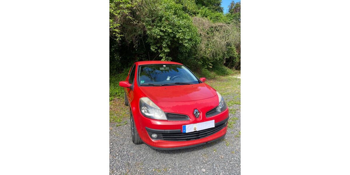 Renault Clio 140.000 km 2.650 &euro; Koblenz 56075
