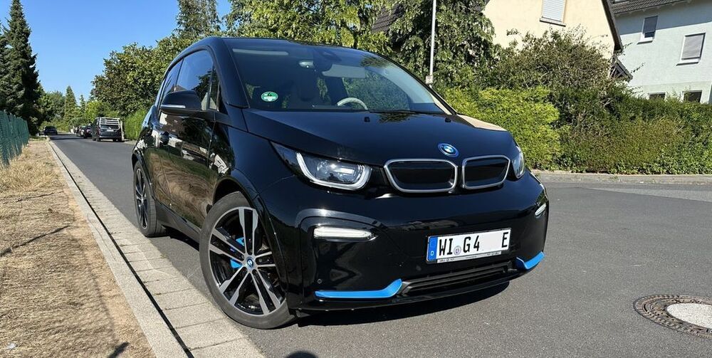 i3